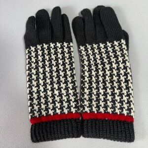 Anne Klein II Vintage Black White and Red Knit Gloves